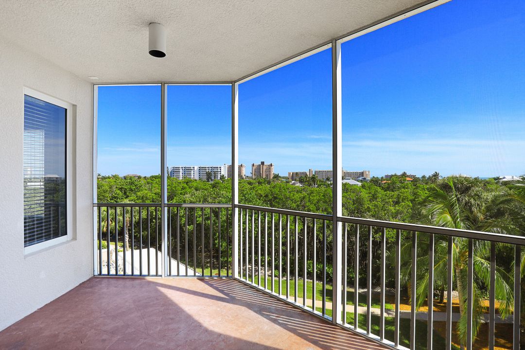 4182 Bay Beach Ln #743, Fort Myers Beach, FL 33931