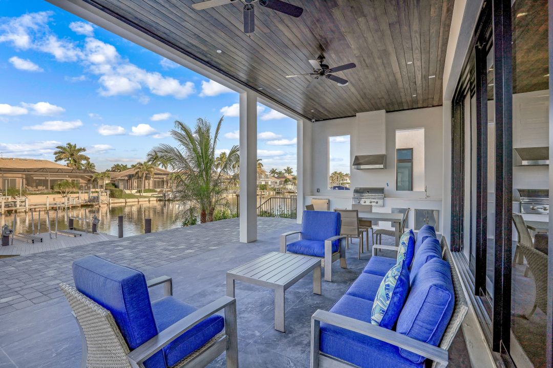 765 Pelican Ct, Marco Island, FL 34145