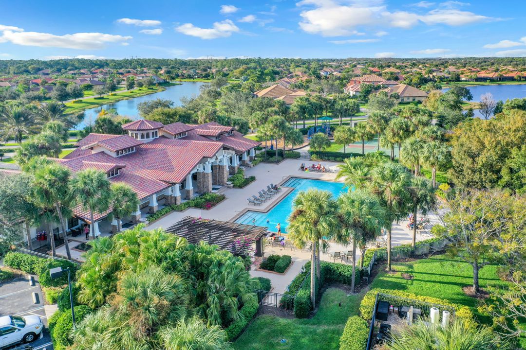 10654 Essex Square Blvd, Fort Myers, FL 33913