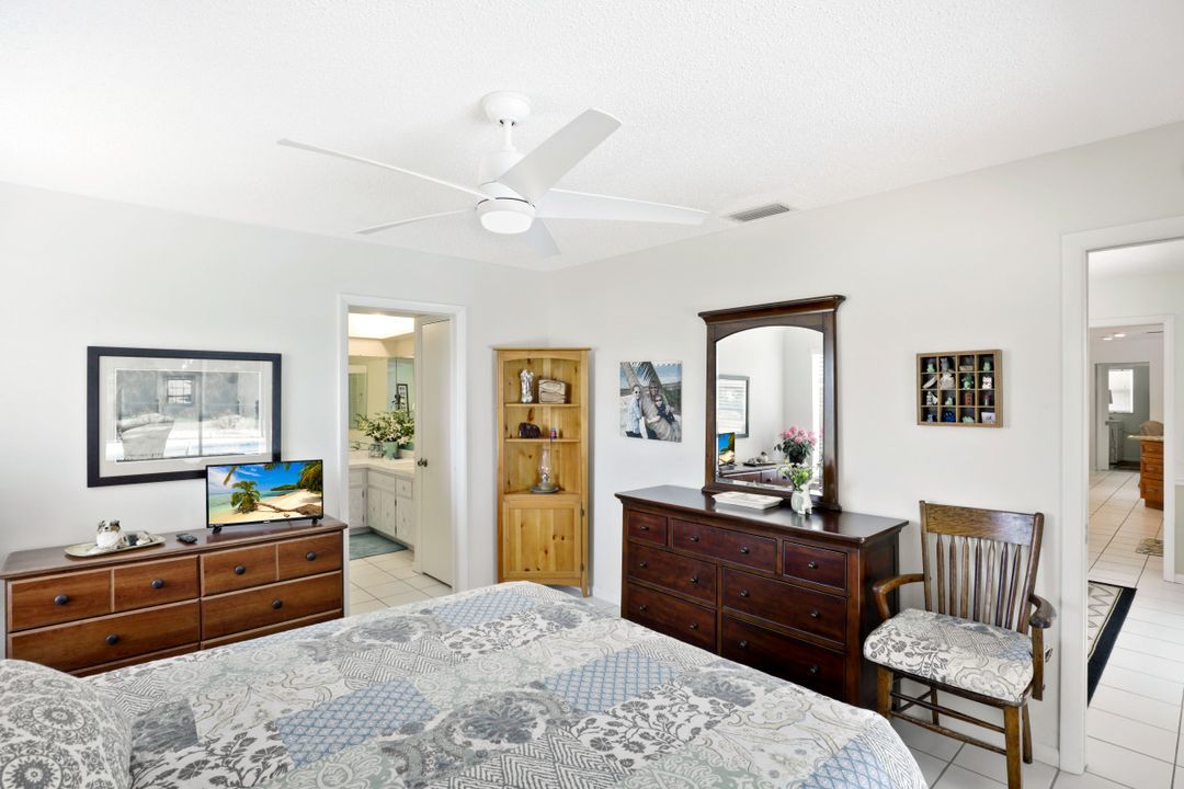 206 SE 45th St, Cape Coral, FL 33904