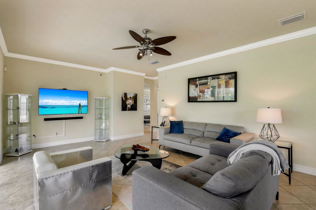 21001 Bosco Ct, Estero, FL 33928