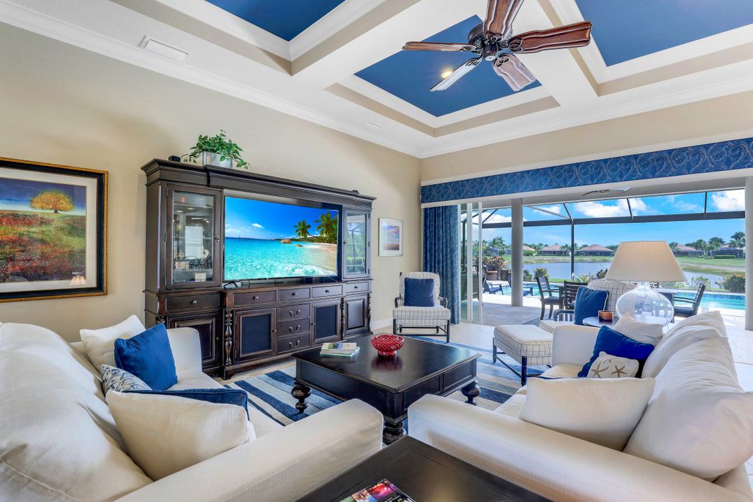 9386 Copper Canyon Ct, Naples, FL 34120