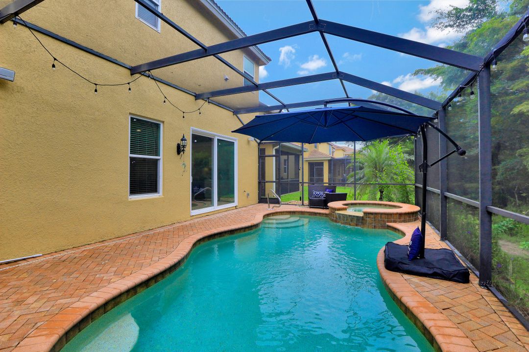 10237 S Silver Palm Dr, Estero, FL 33928