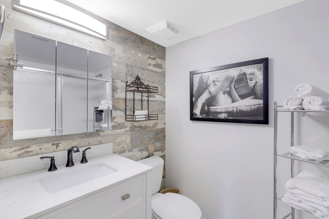 1810 Bald Eagle Dr #C, Naples, FL 34105