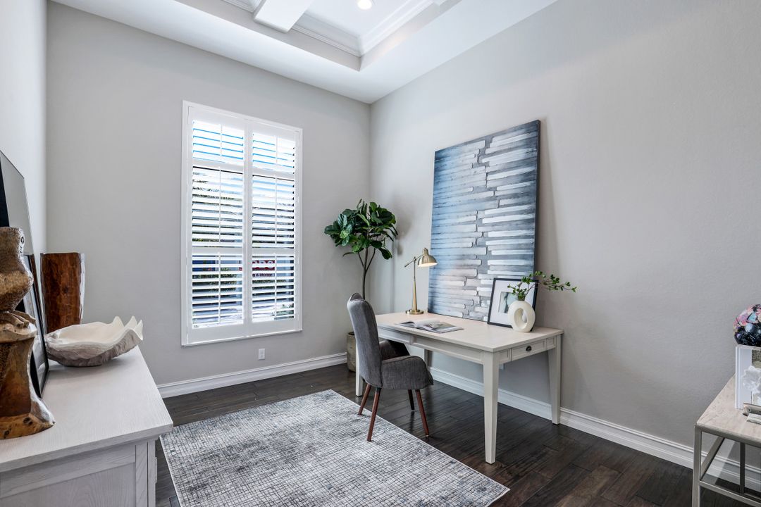 9011 Arrezo Ct, Naples, FL 34119