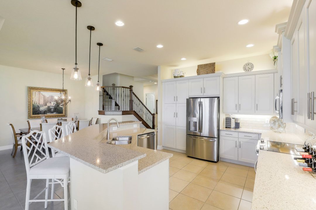 11520 Stonecreek Cir, Fort Myers, FL 33913