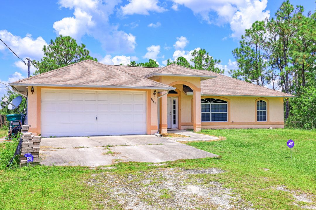 3265 58th Ave NE, Naples, FL 34120