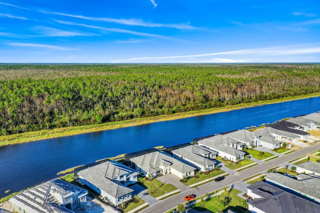 14310 Laguna Spgs Ln, , FL 34114