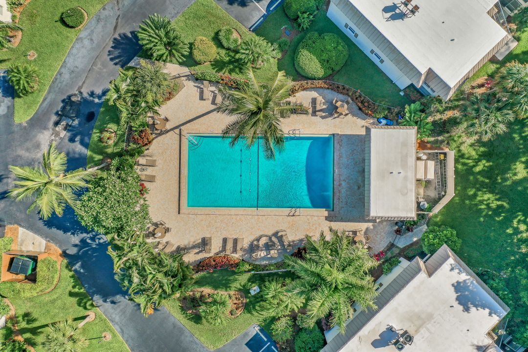 1549 Sandpiper St #92, Naples, FL 34102