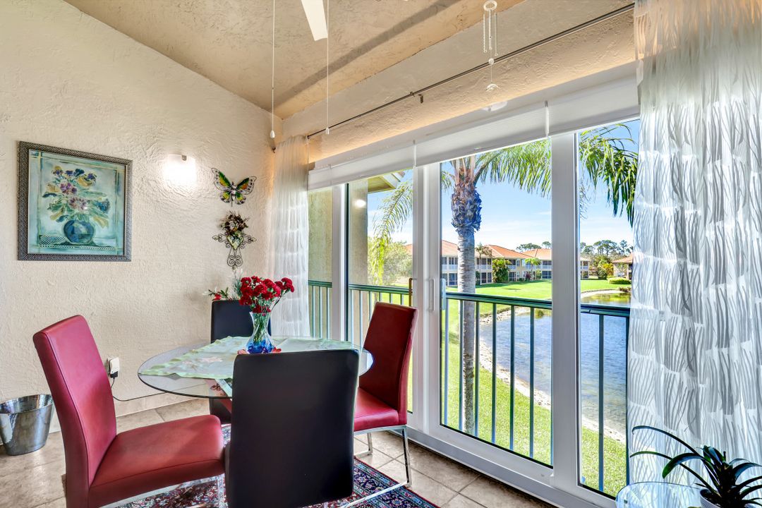 6940 Huntington Lakes Cir #202, Naples, FL 34119