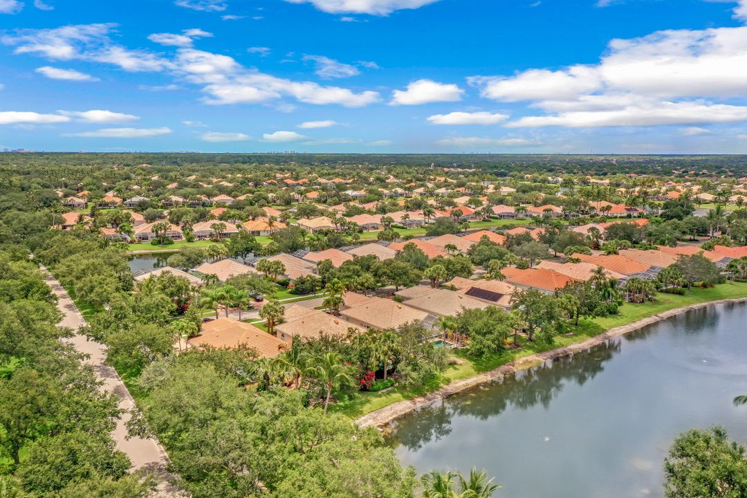 3004 Ellice Way, Naples, FL 34119