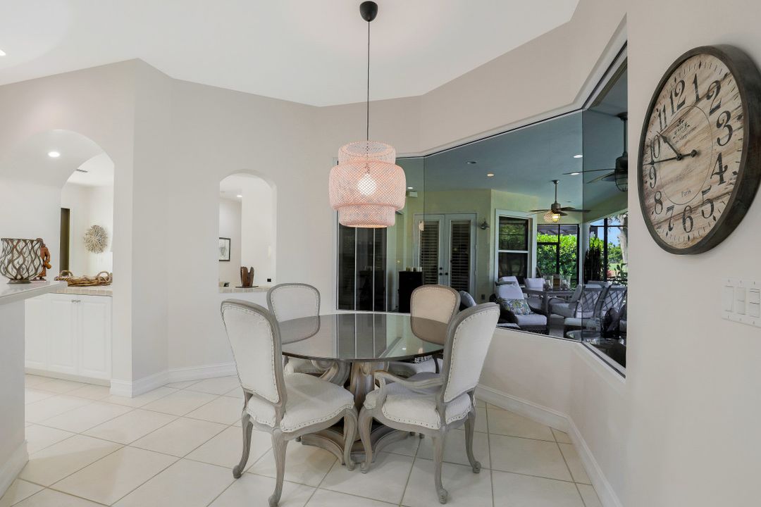 28416 Sombrero Dr, Bonita Springs, FL 34135