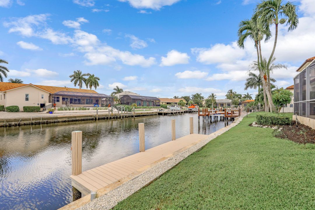 166 Hollyhock Ct, Marco Island, FL 34145