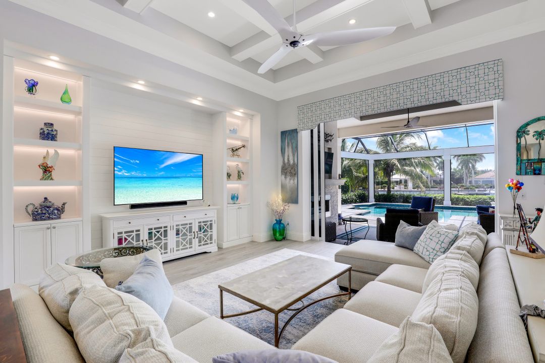 17413 Via Lugano Ct, Miromar Lakes, FL 33913