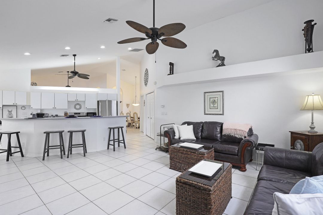 4105 SW 27th Ave, Cape Coral, FL 33914