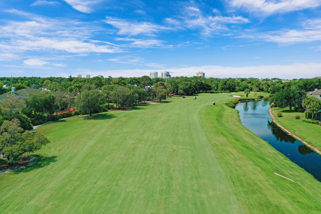 185 Cheshire Way, Naples, FL 34110