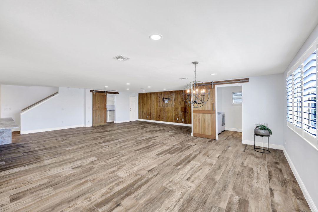 318 Polynesia Ct, Marco Island, FL 34145