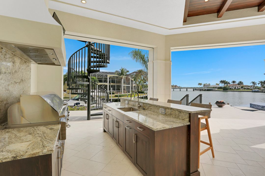 871 W Copeland Dr, Marco Island, FL 34145