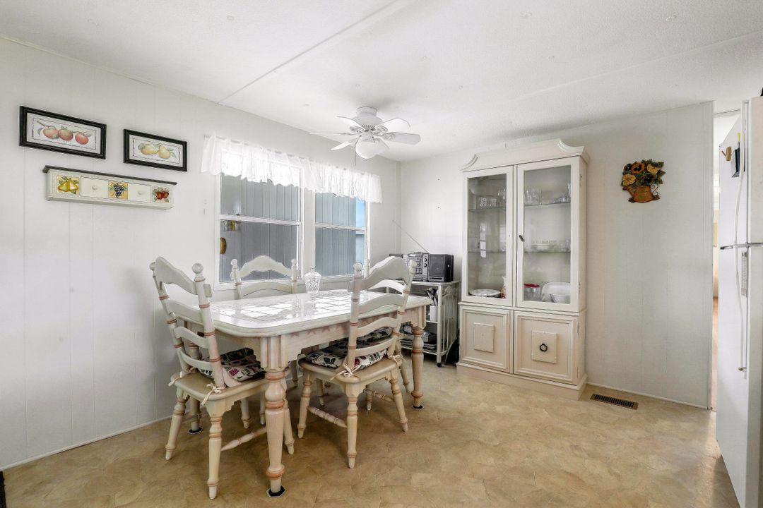 818 Homefolks St, North Fort Myers, FL 33917