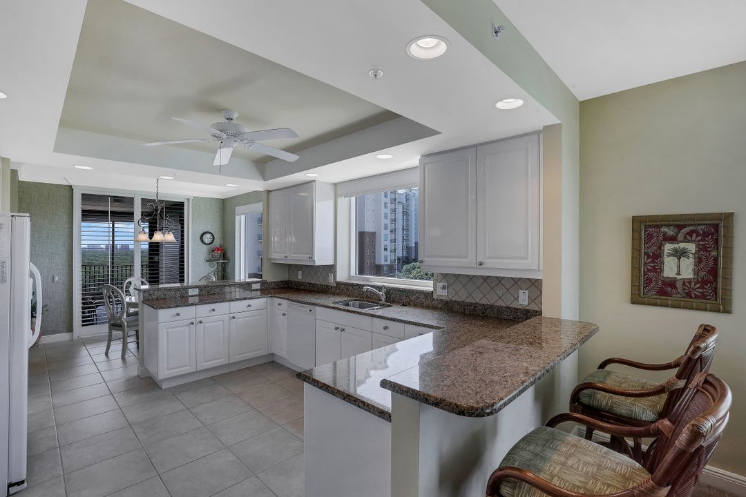 455 Cove Tower Dr #704, Naples, FL 34110