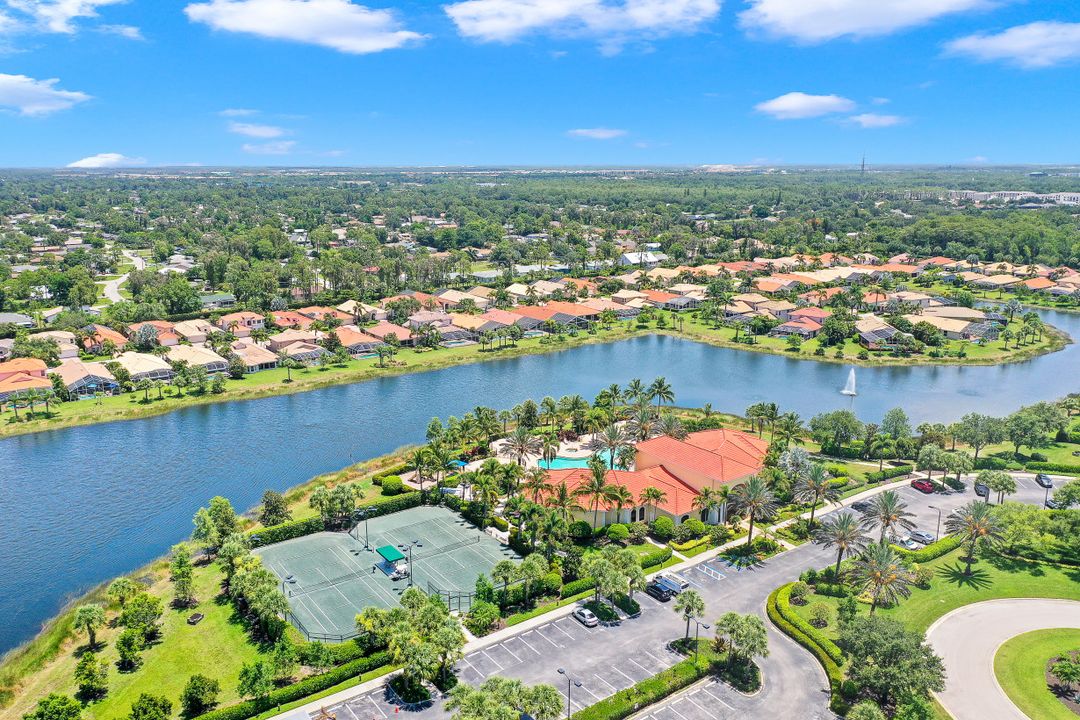 9308 La Bianco St, Fort Myers, FL 33967