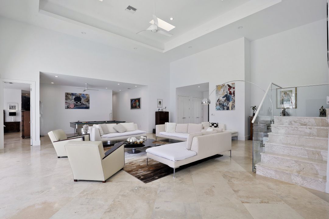 480 Parkhouse Ct, Marco Island, FL 34145