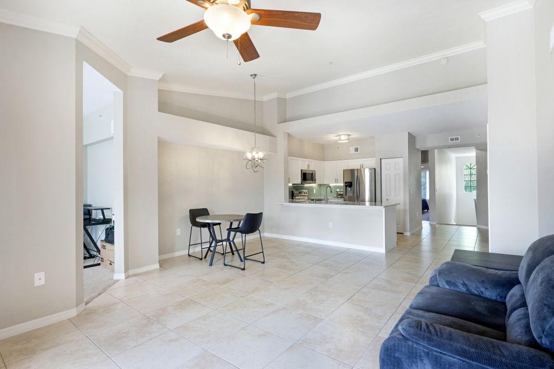 10017 Villagio Gardens Ln #207, Estero, FL 33928