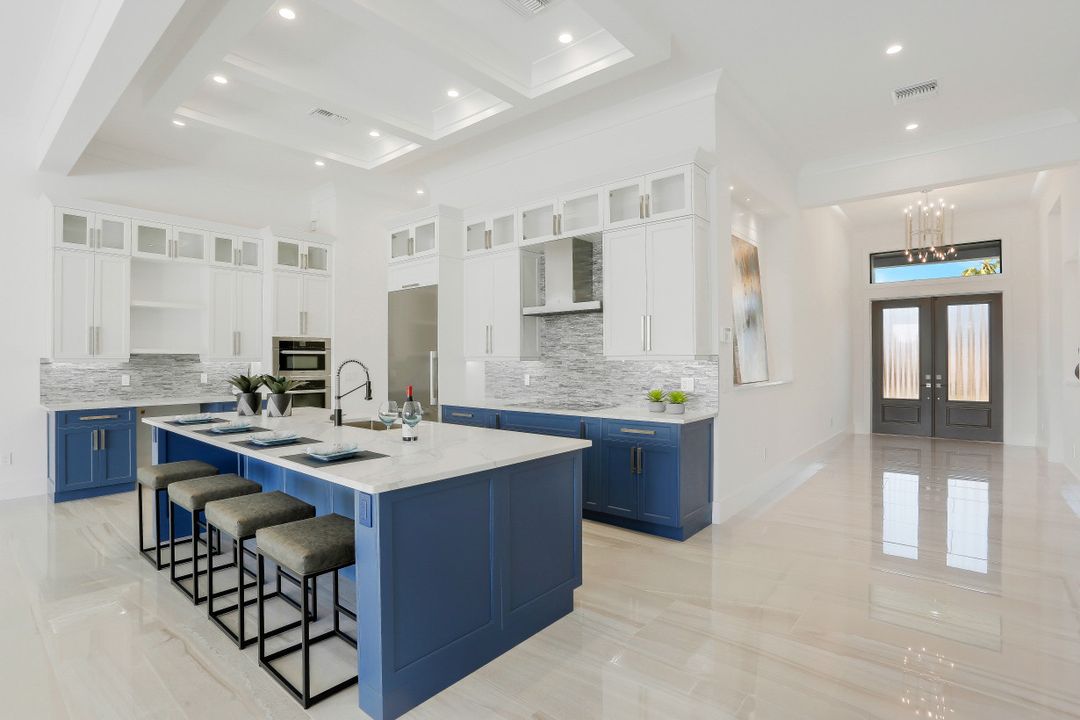 5305 Bayshore Ave, Cape Coral, FL 33904