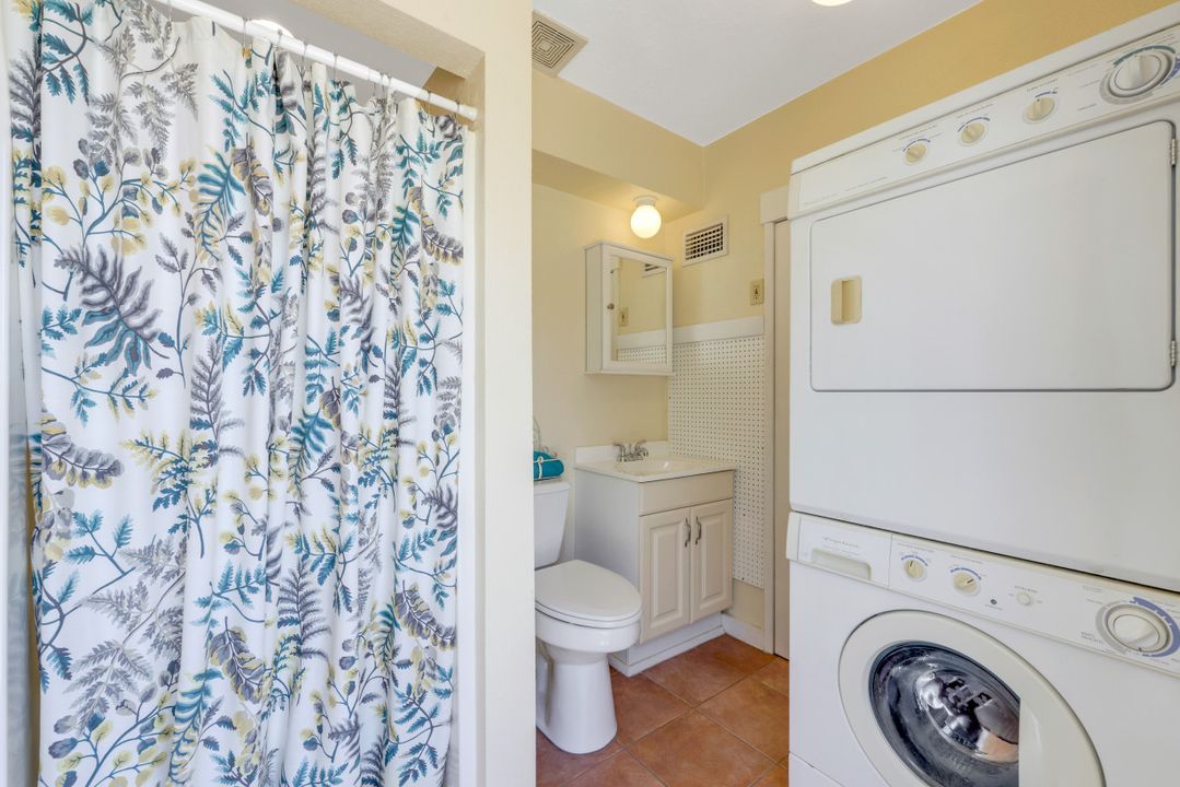 2471 Oleander St, Saint James City, FL 33956