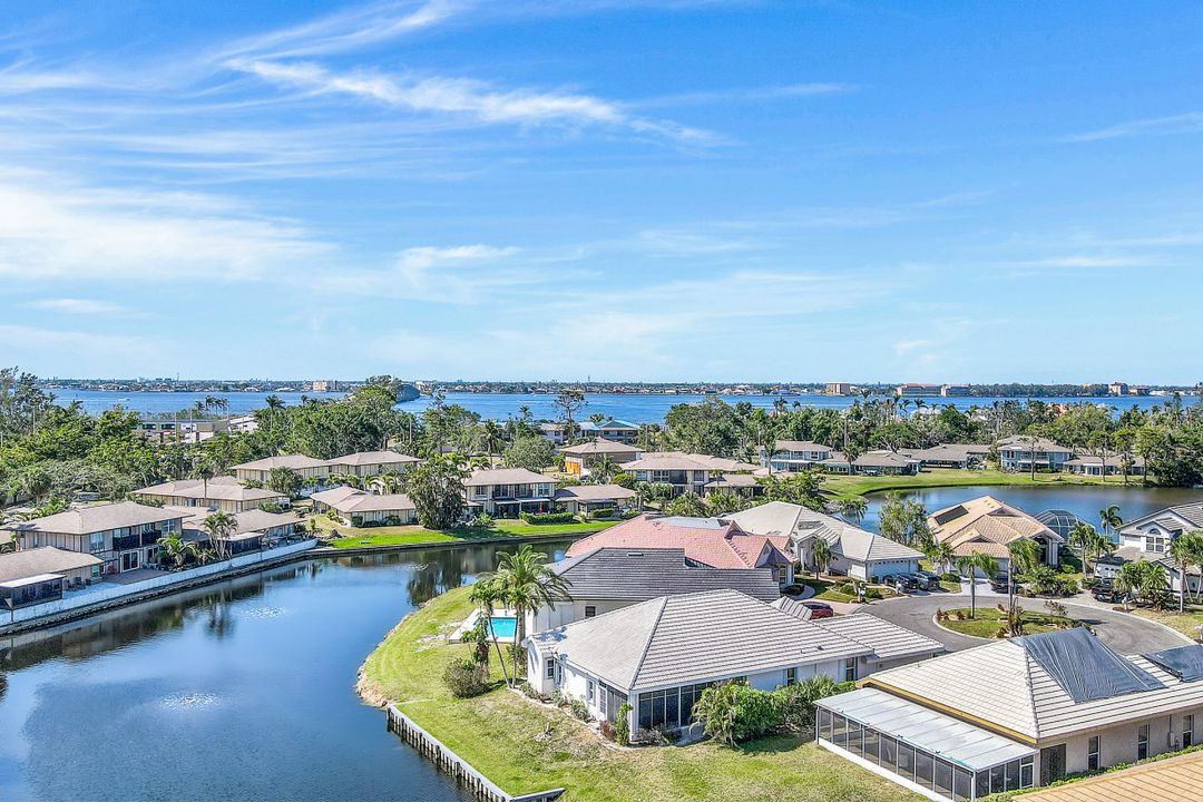 9841 Mainsail Ct, Fort Myers, FL 33919