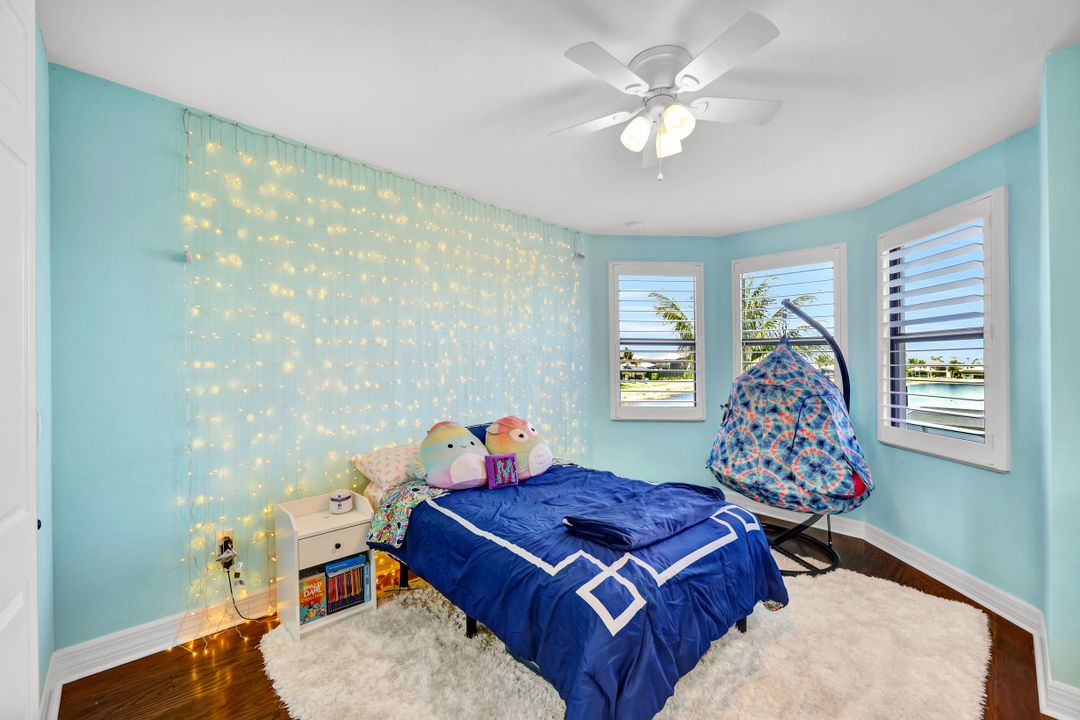 2739 Cinnamon Bay Cir, Naples, FL 34119