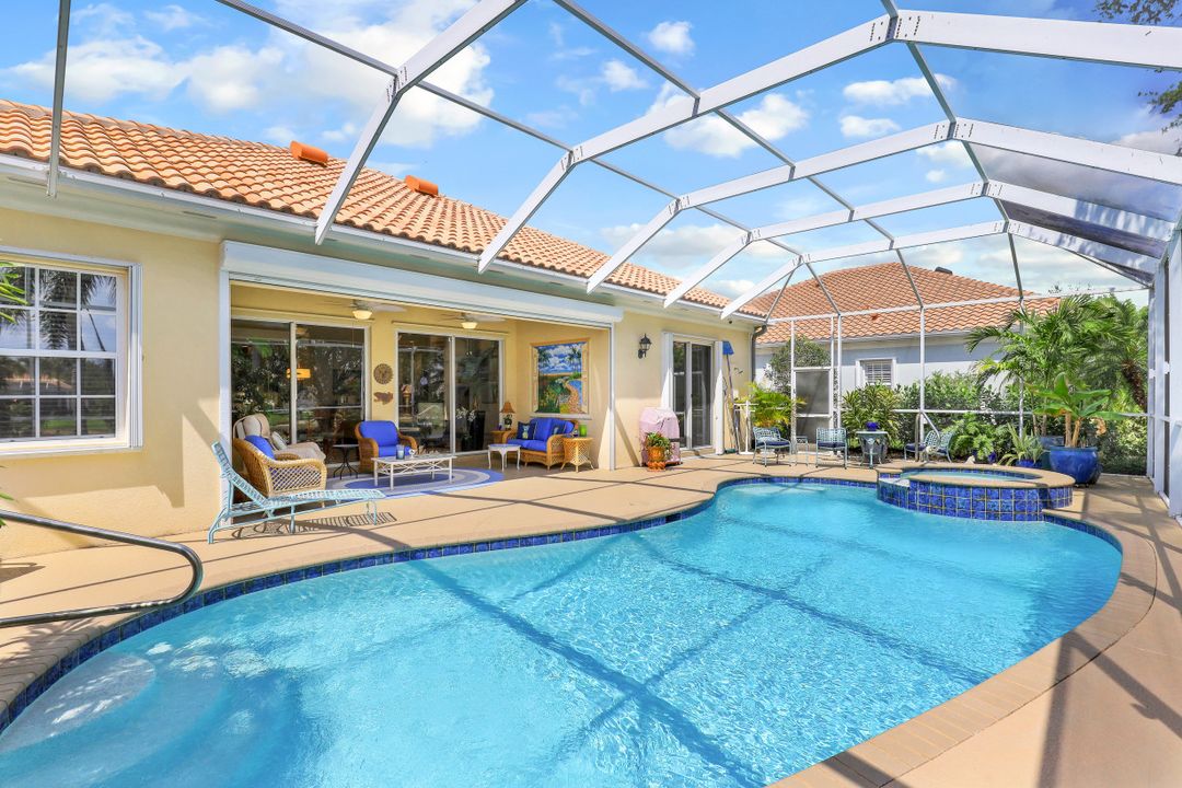 2909 Hatteras Way, Naples, FL 34119