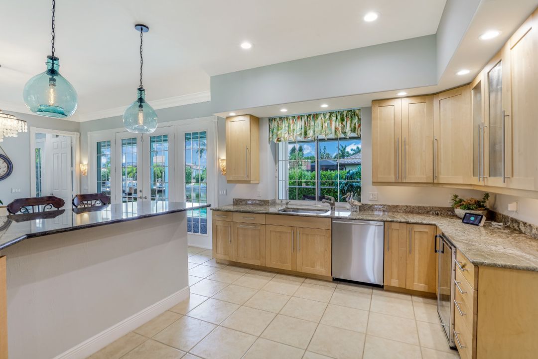 1767 Hummingbird Ct, Marco Island, FL 34145