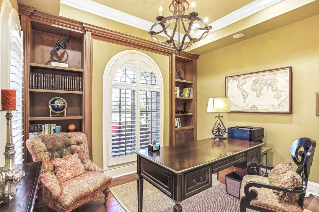 4907 Pelican Blvd, Cape Coral, FL 33914