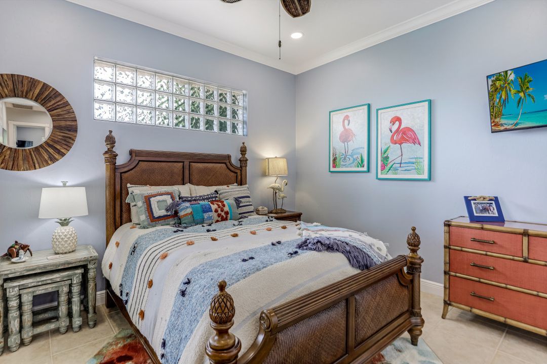 1767 Hummingbird Ct, Marco Island, FL 34145