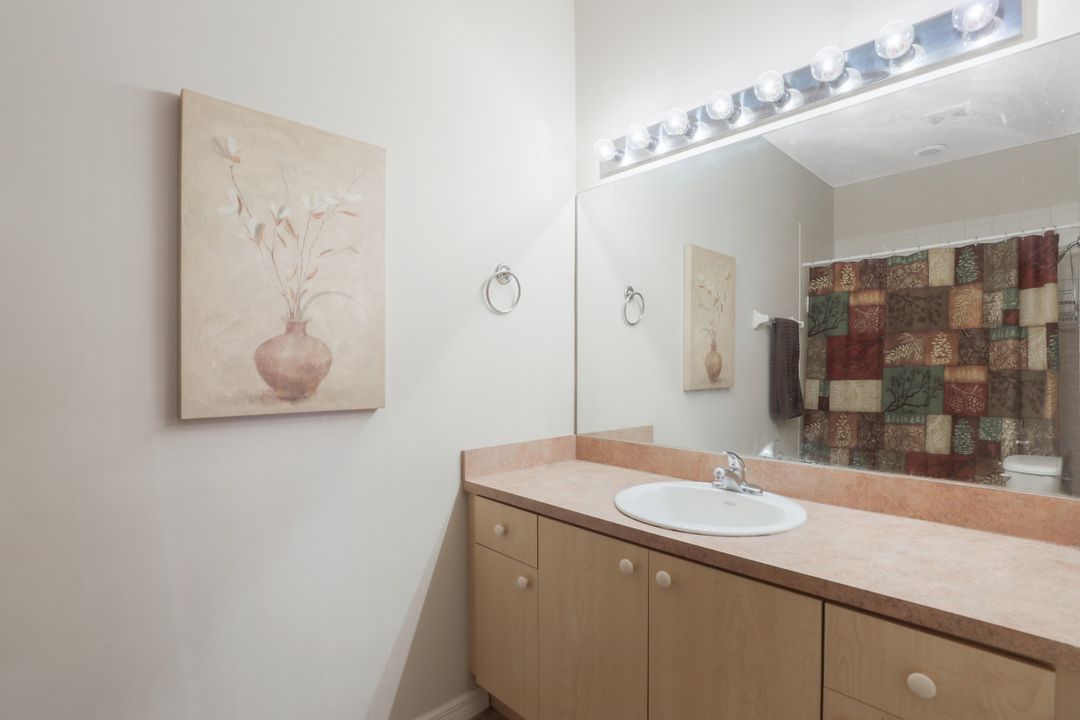 15369 Bellamar Cir, Fort Myers, FL 33908