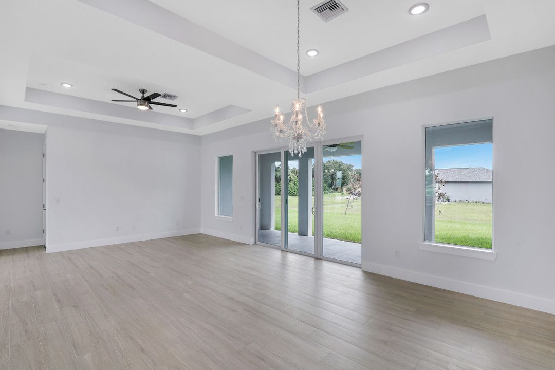 1340 S Gator Cir, Cape Coral, FL 33909