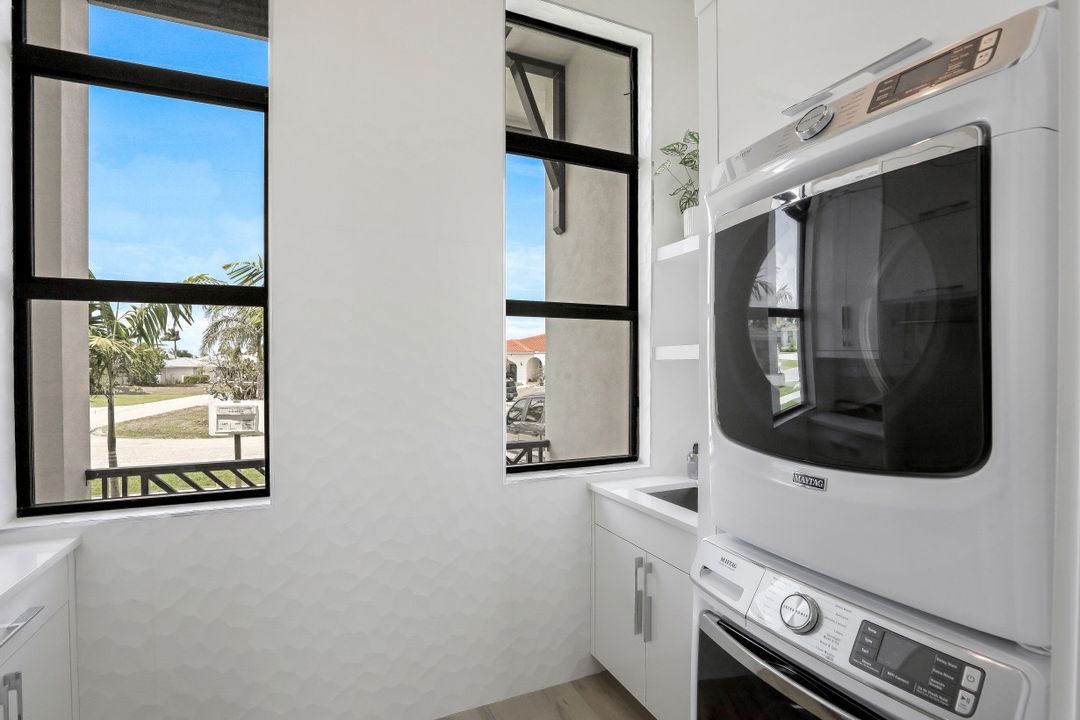 835 Old Marco Ln, Marco Island, FL 34145