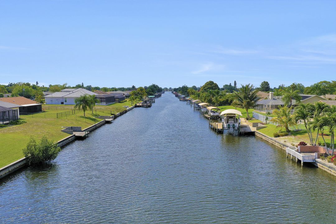 1429 SE 17th St, Cape Coral, FL 33990