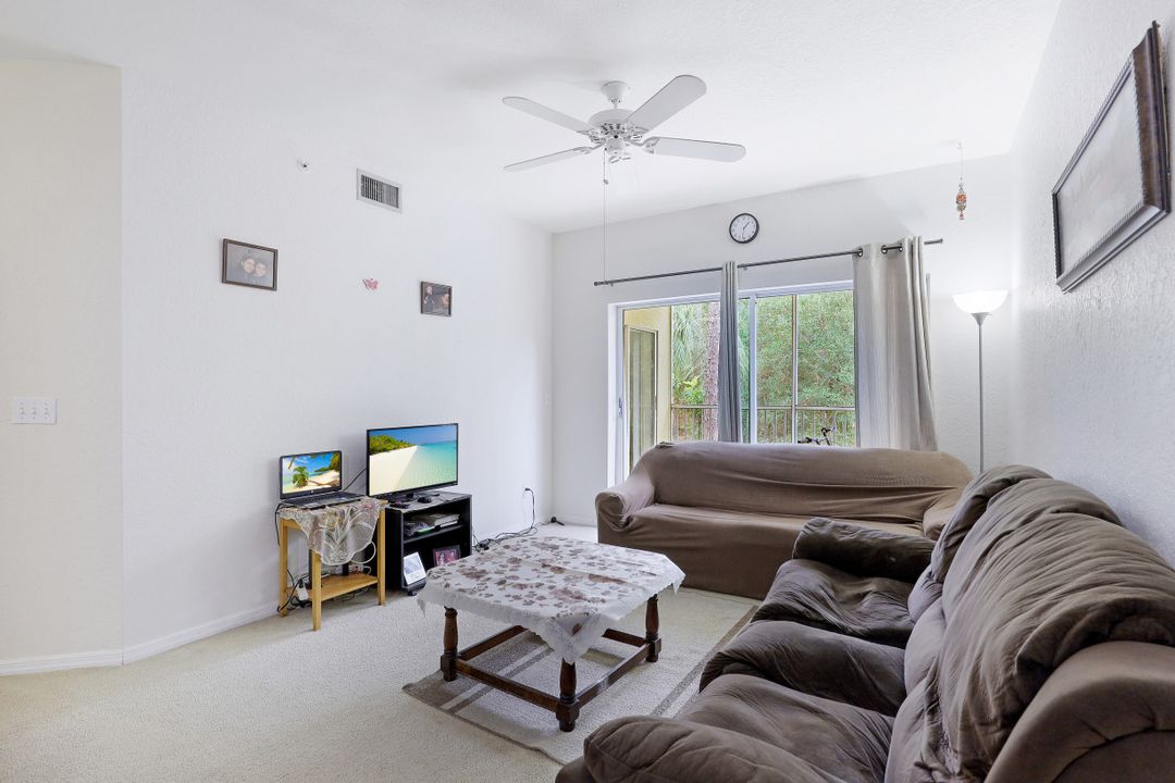 6401 Aragon Way #205, Fort Myers, FL 33966