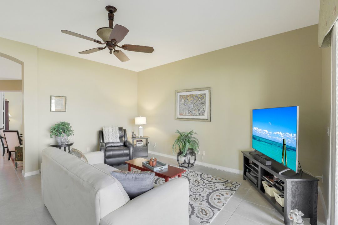 20229 Castlemaine Ave, Estero, FL 33928