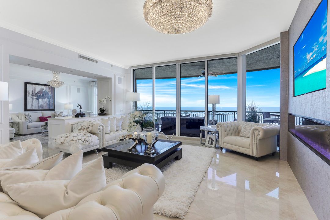 940 Cape Marco Dr #1904, Marco Island, FL 34145