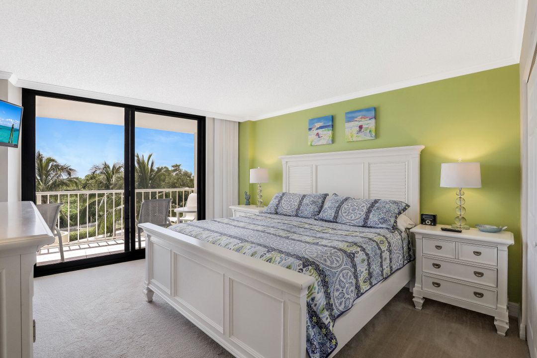 440 Seaview Ct #301, Marco Island, FL 34145