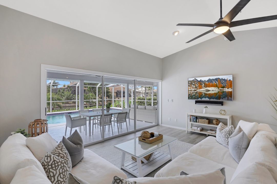 1161 Twin Oak Ct, Marco Island, FL 34145