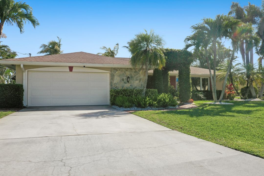 4929 SW 3rd Ave, Cape Coral, FL 33914