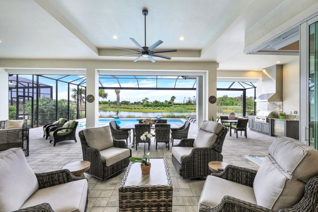 6231 Megans Bay Dr, Naples, FL 34112