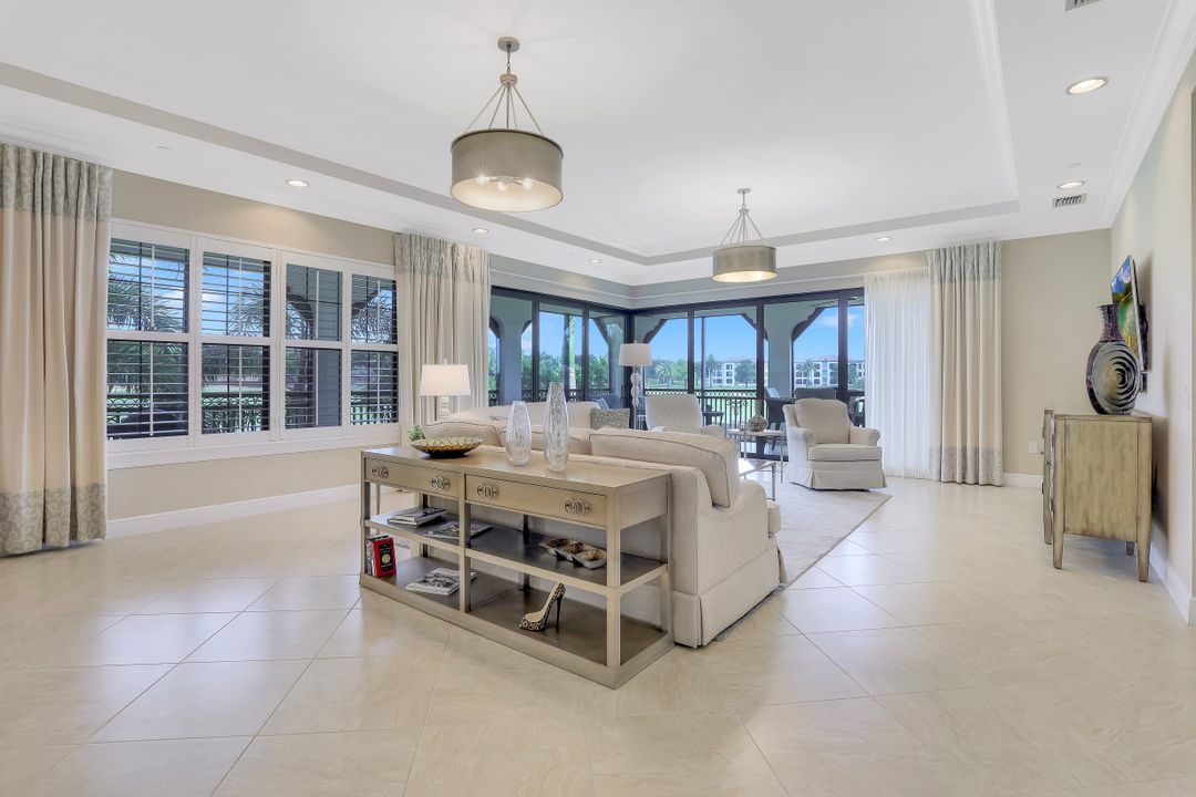 16440 Carrara Way #101, Naples, FL 34110