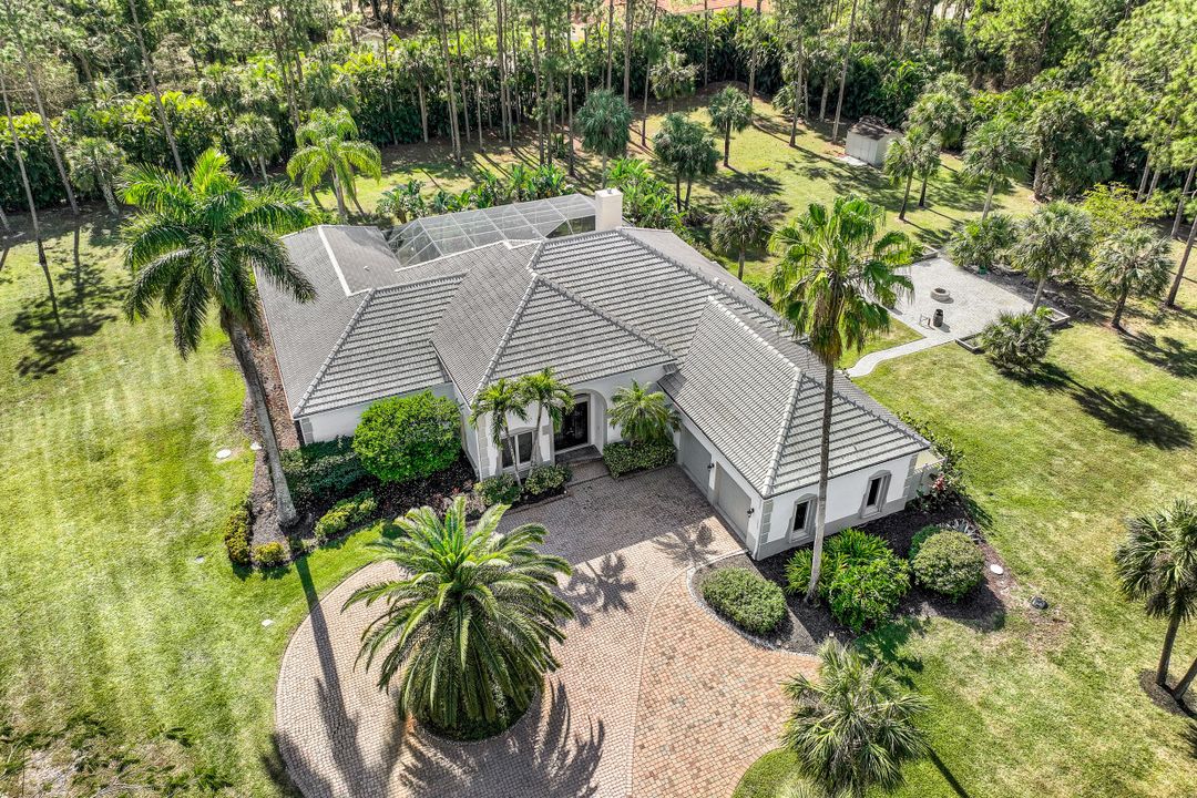 4040 1st Ave SW, Naples, FL 34119