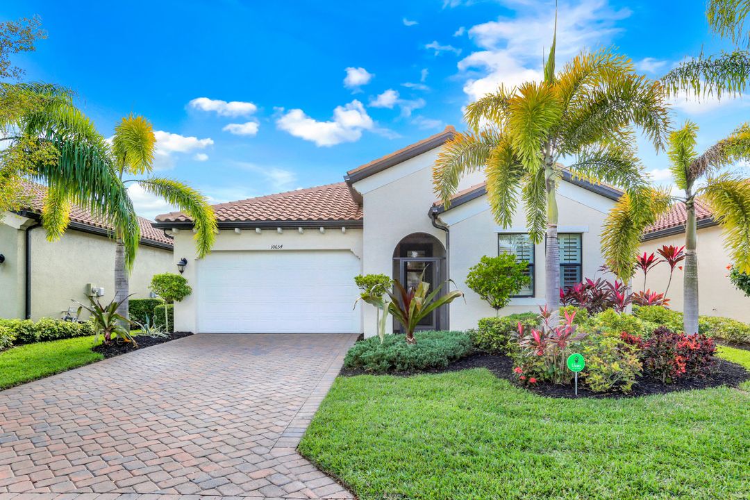10654 Essex Square Blvd, Fort Myers, FL 33913