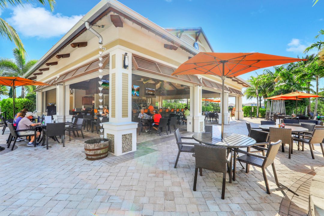 9123 Trivoli Terrace, Naples, FL 34119